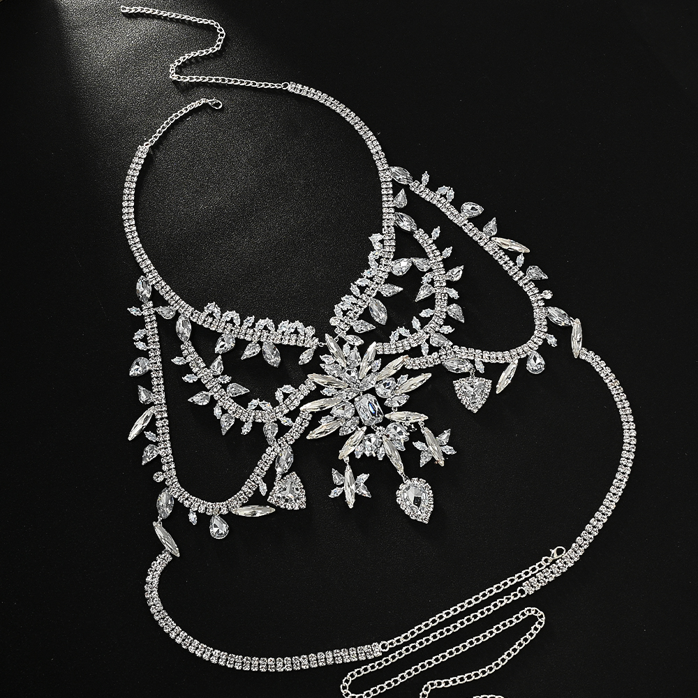 Summer Exaggerated Crystal Bra - Body Jewelry Vest avis et prix